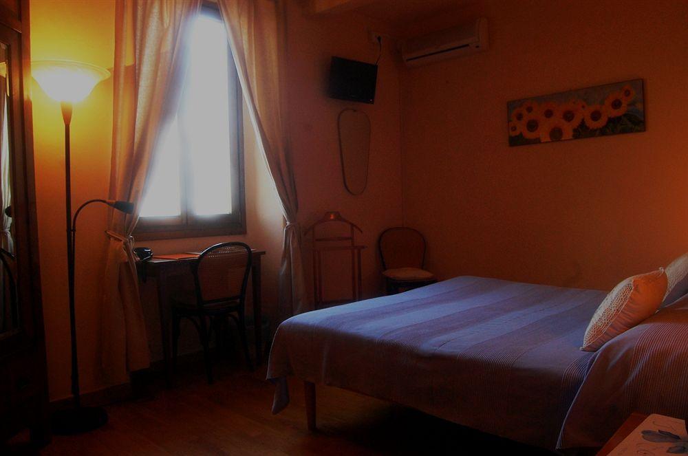 Alberghetto Della Marianna Cadenabbia Екстер'єр фото